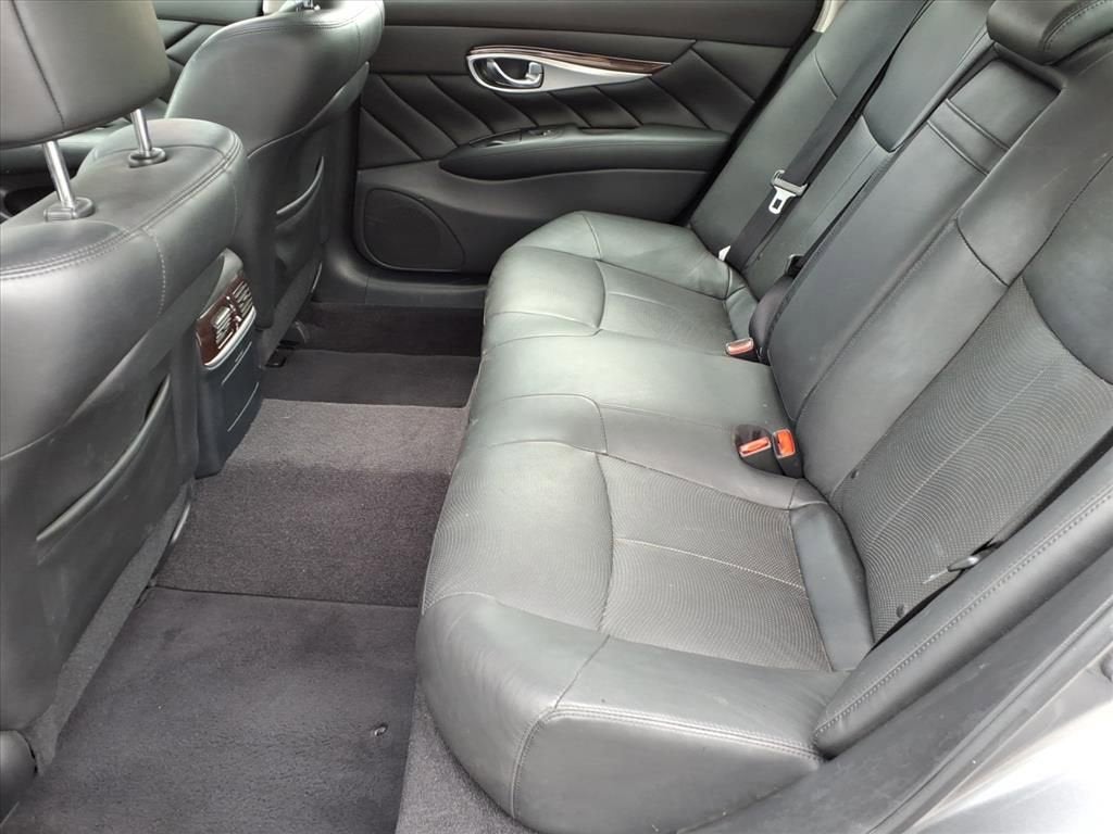 2019 INFINITI Q70L 3.7 LUXE