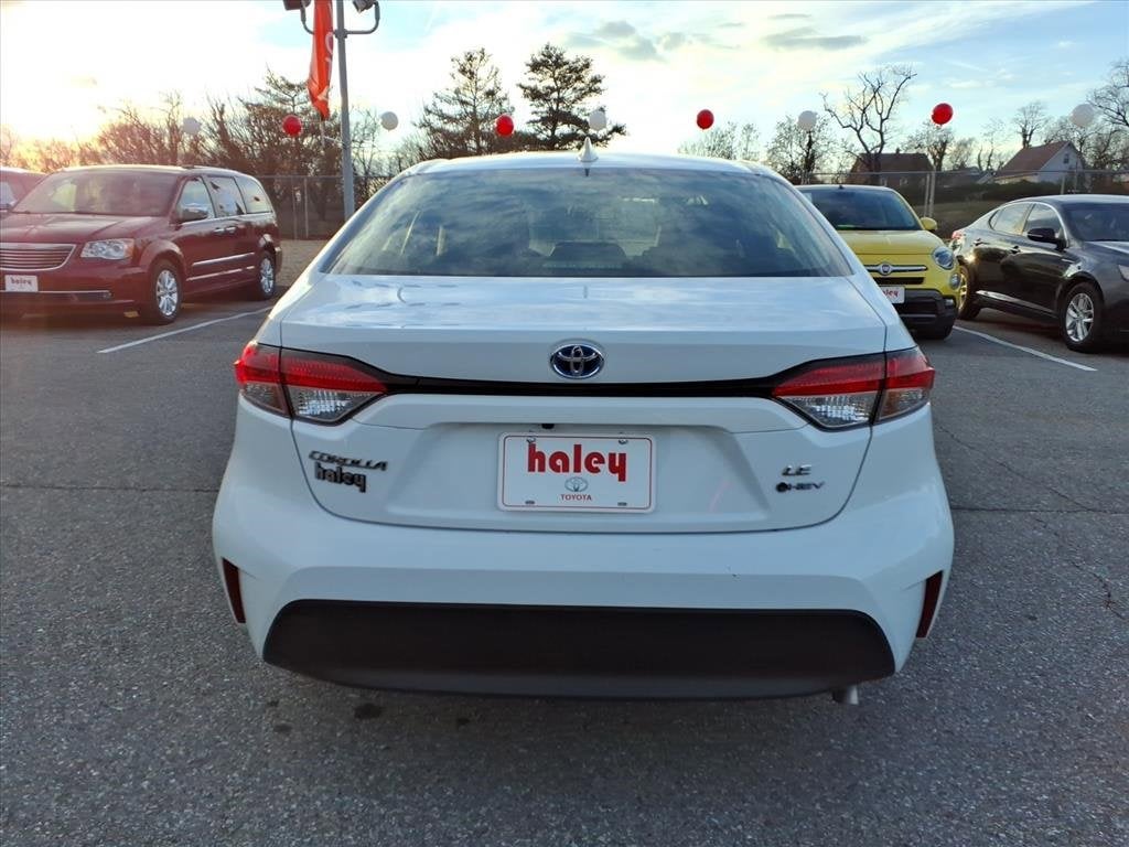 2025 Toyota Corolla Hybrid LE