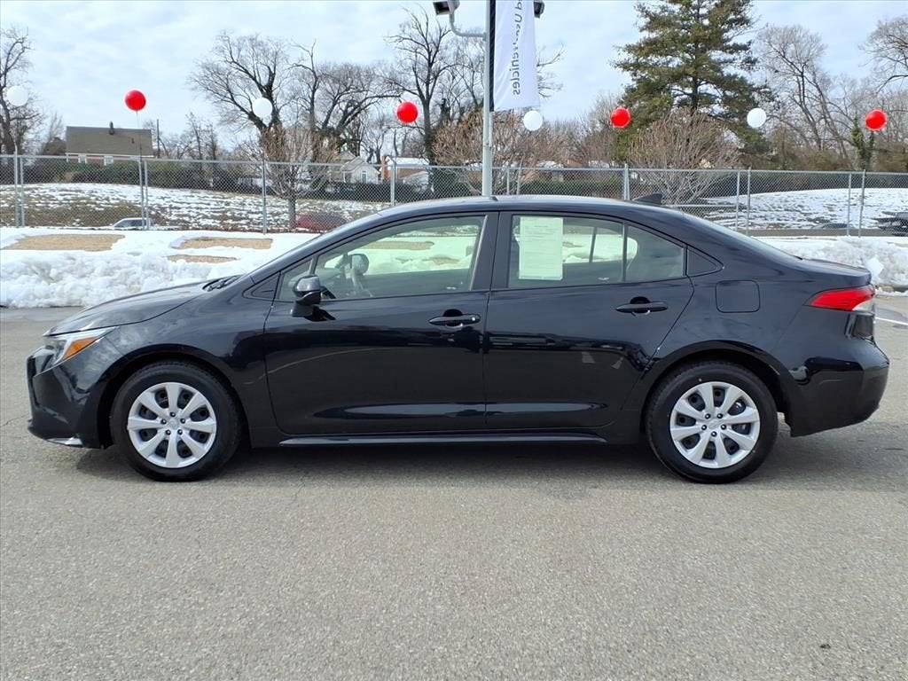 2025 Toyota Corolla Hybrid LE