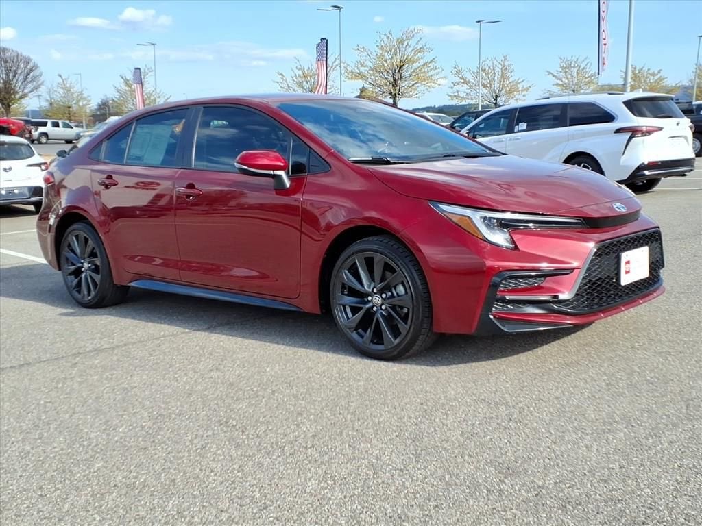 2025 Toyota Corolla Hybrid LE