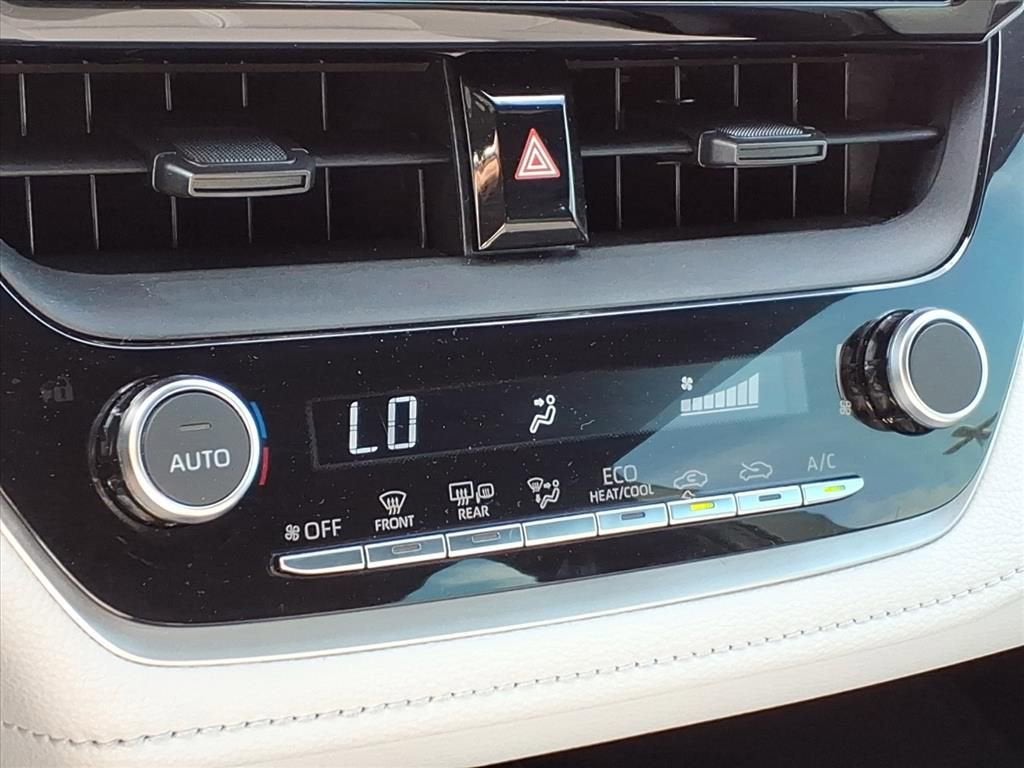2025 Toyota Corolla Hybrid LE