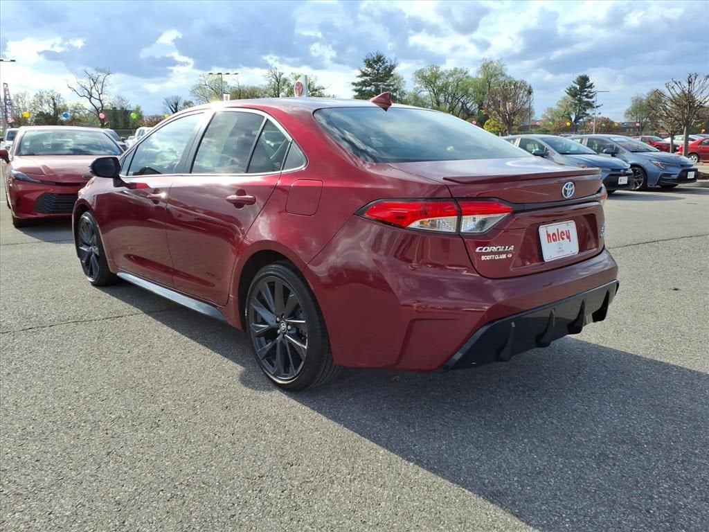 2025 Toyota Corolla Hybrid LE