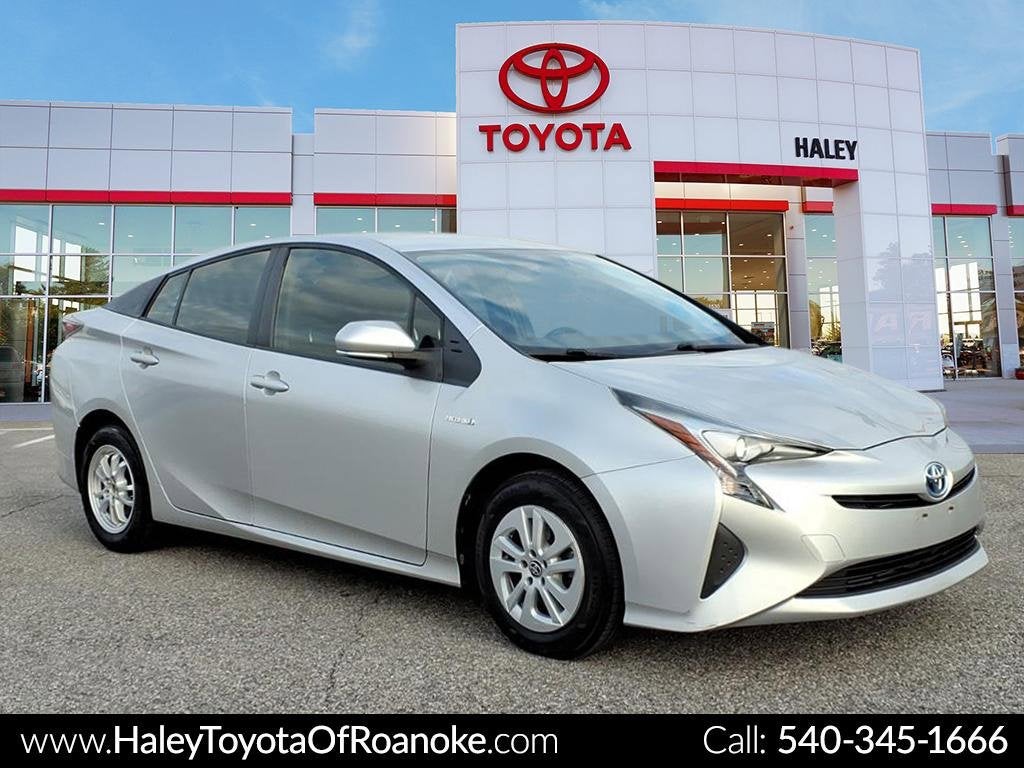 2016 Toyota Prius Two