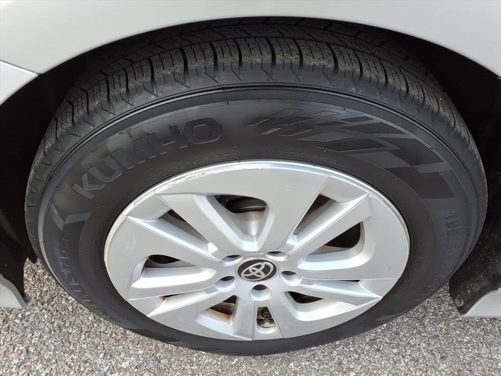 2016 Toyota Prius Two