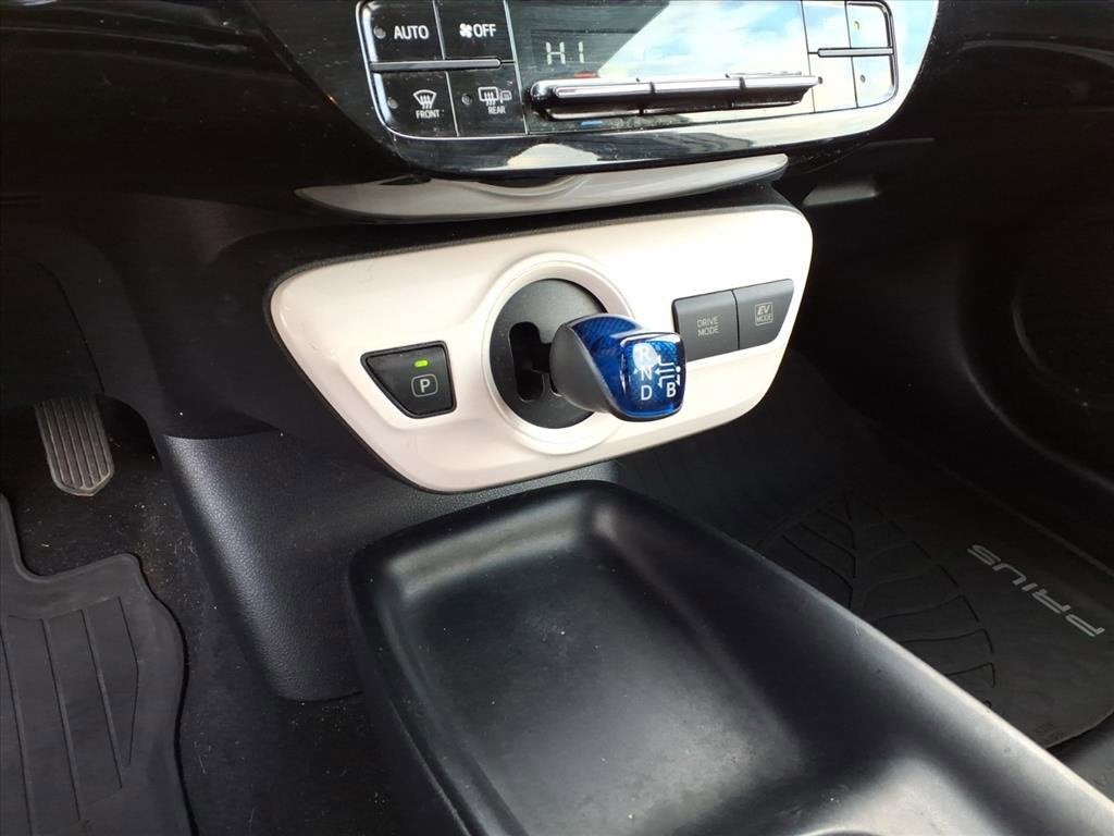 2016 Toyota Prius Two