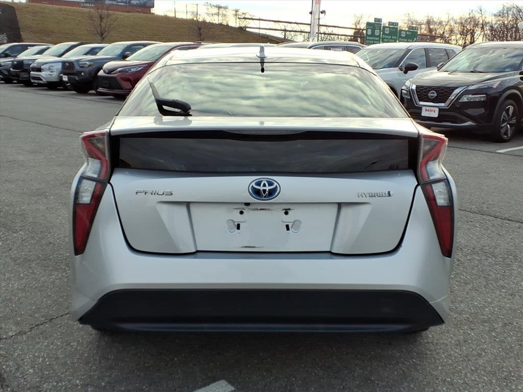 2016 Toyota Prius Two