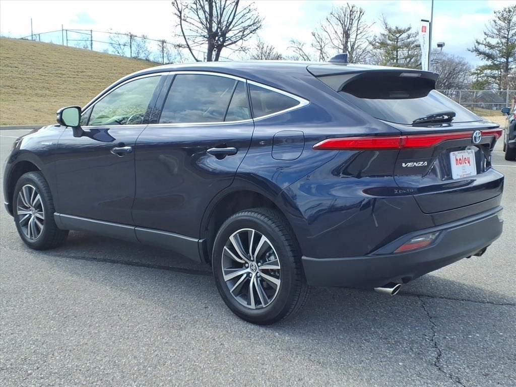 2021 Toyota Venza LE