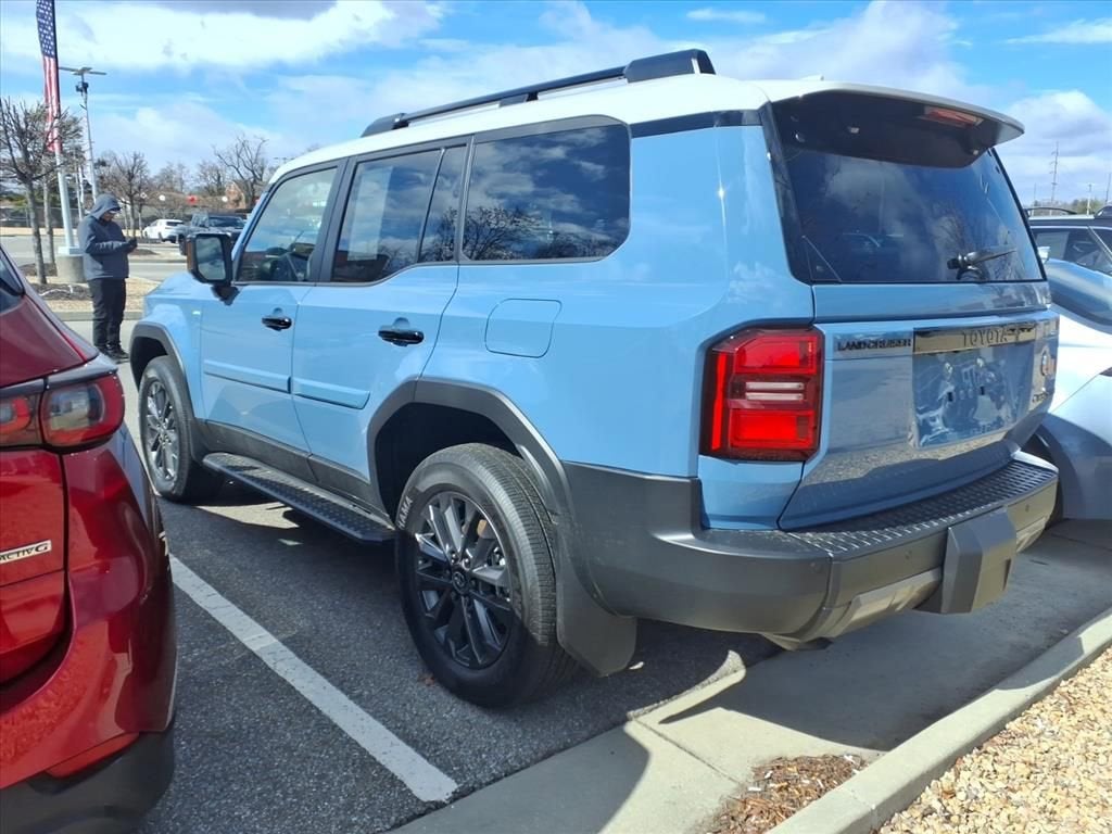2025 Toyota Land Cruiser Base