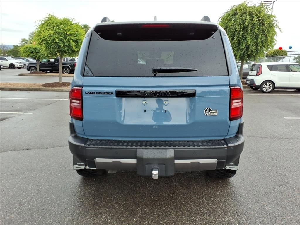 2024 Toyota Land Cruiser Base