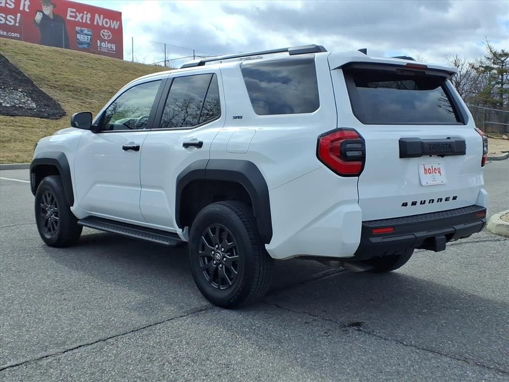 2025 Toyota 4Runner SR5