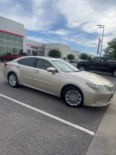 2013 Lexus ES 350 4dr Sdn