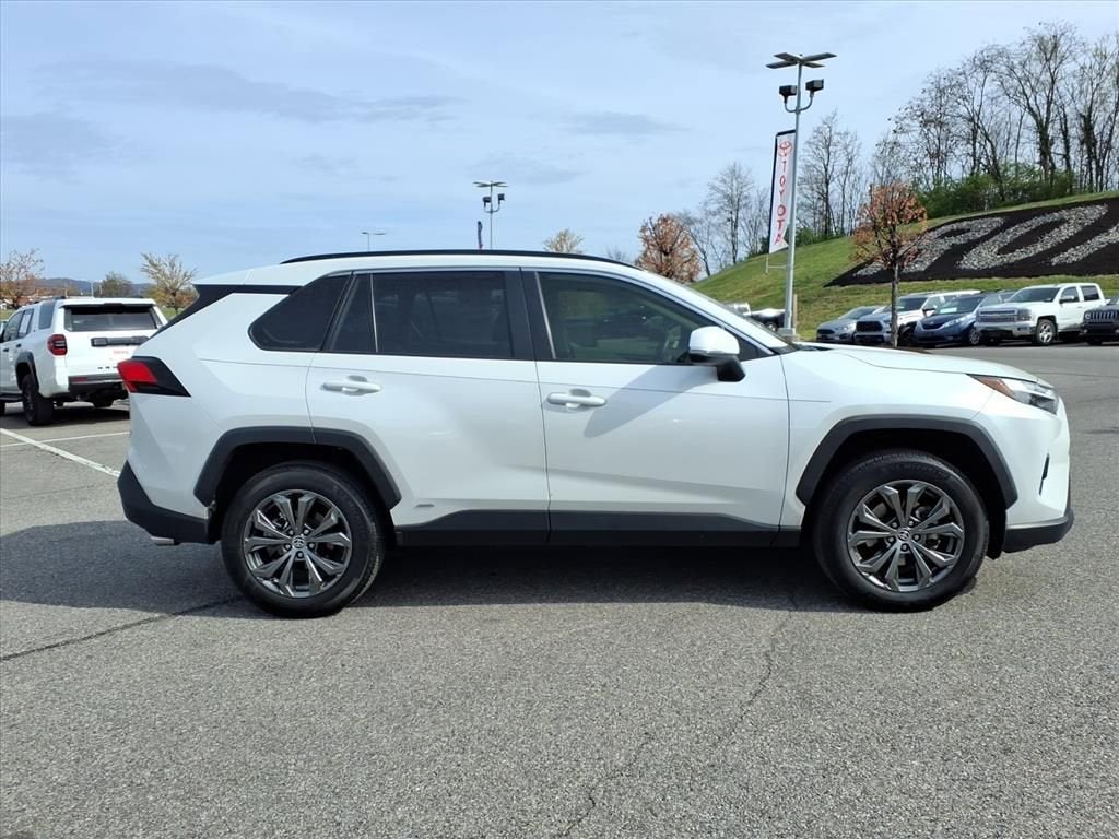 2023 Toyota RAV4 Hybrid XLE Premium