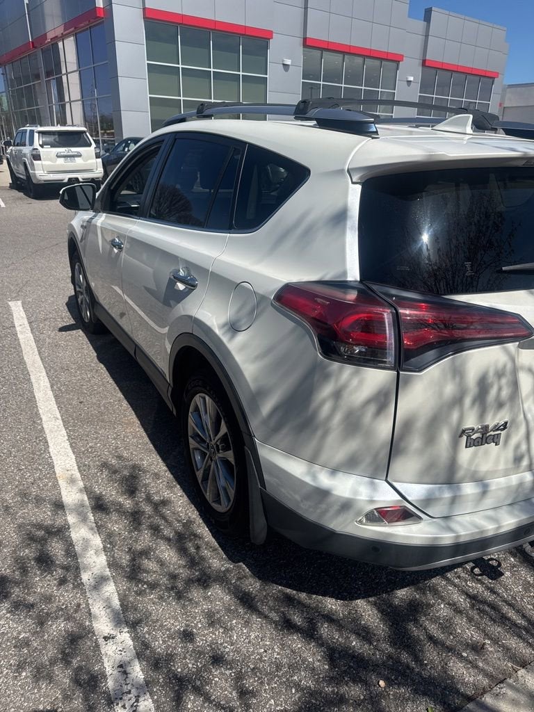 2017 Toyota RAV4 Hybrid Limited