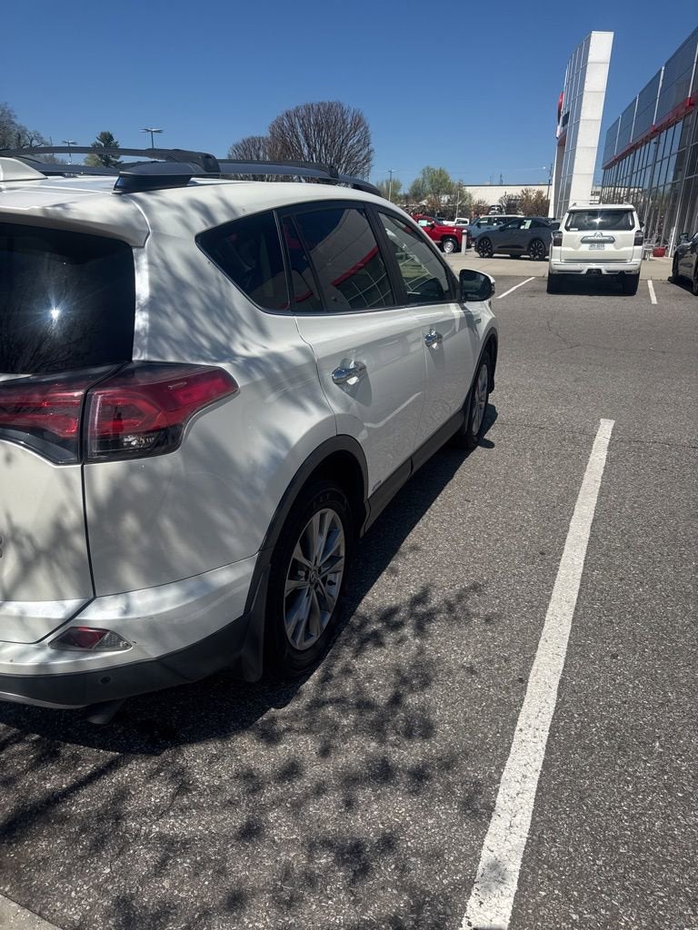 2017 Toyota RAV4 Hybrid Limited