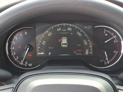 2025 Toyota RAV4 XLE