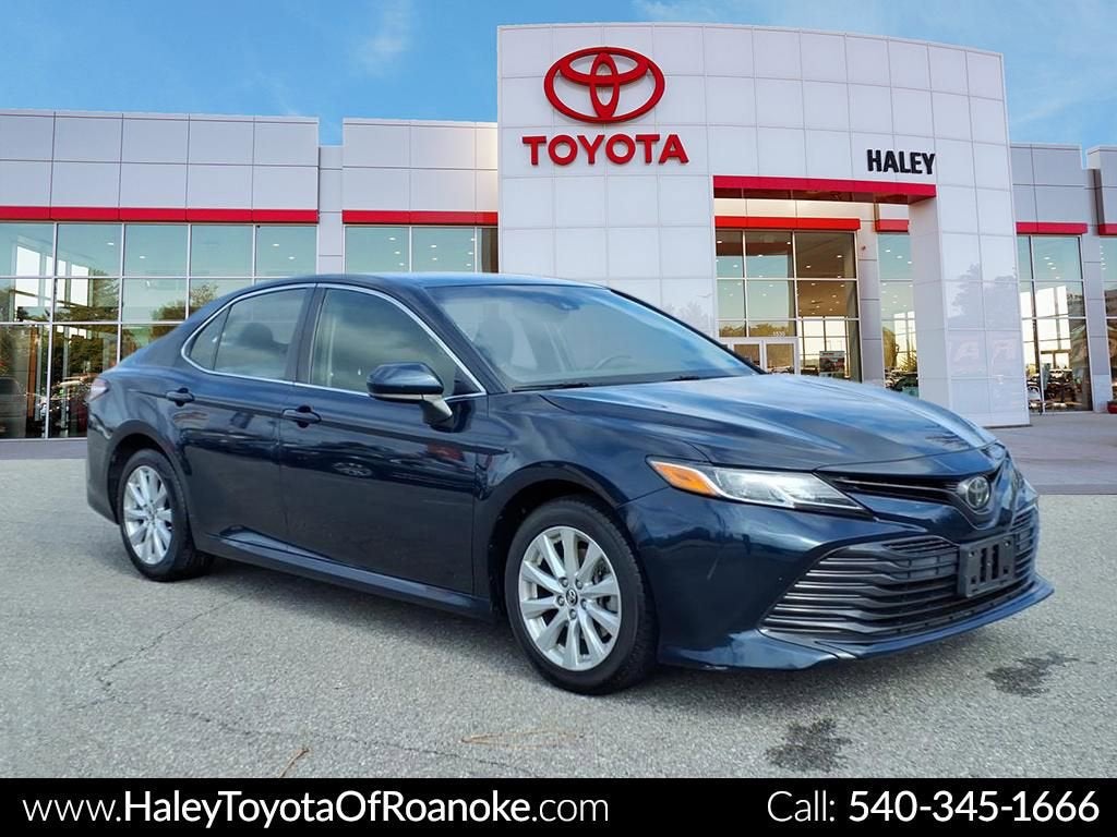 2018 Toyota Camry LE