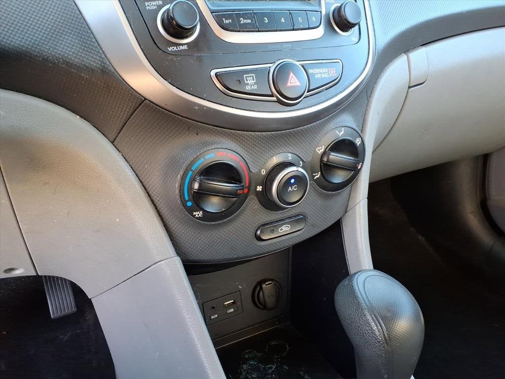 2017 Hyundai Accent SE