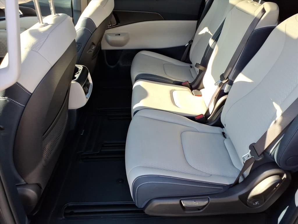 2025 Kia Carnival SX Prestige