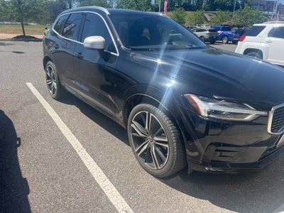 2019 Volvo XC60 R-Design