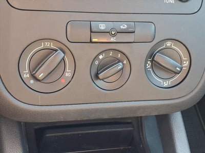 2009 Volkswagen Rabbit S