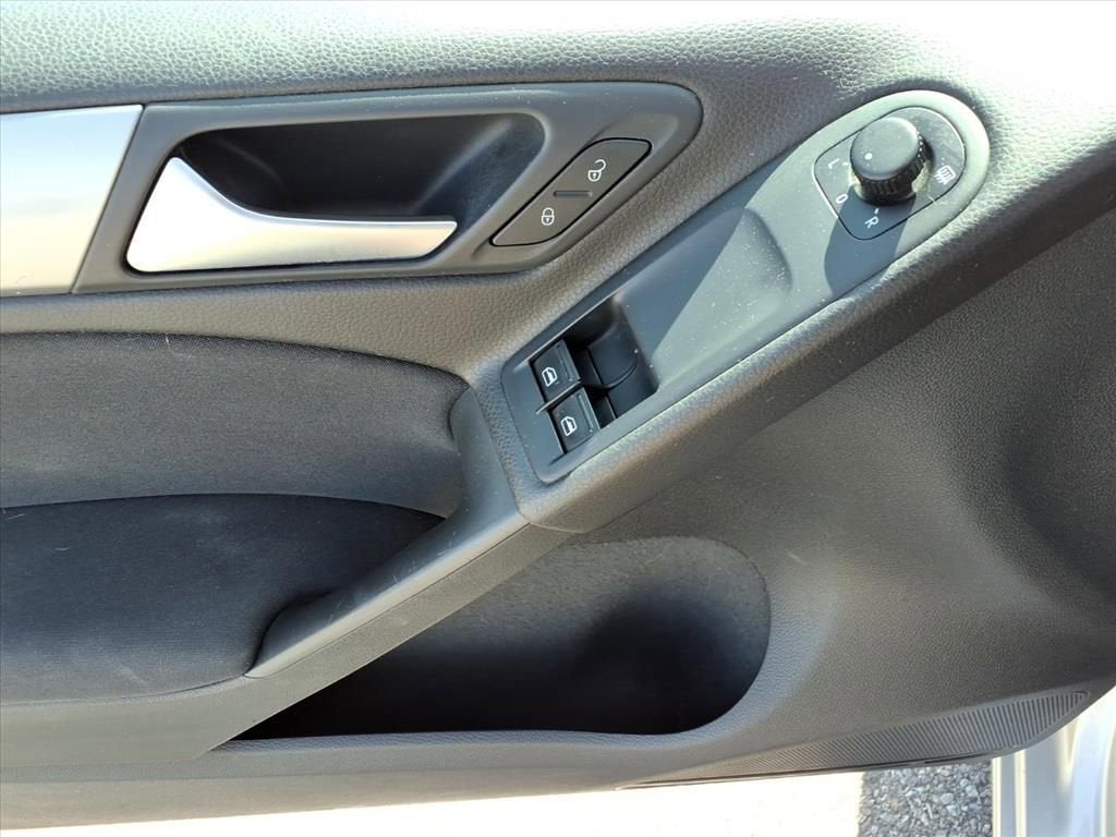 2013 Volkswagen Golf 2.5L