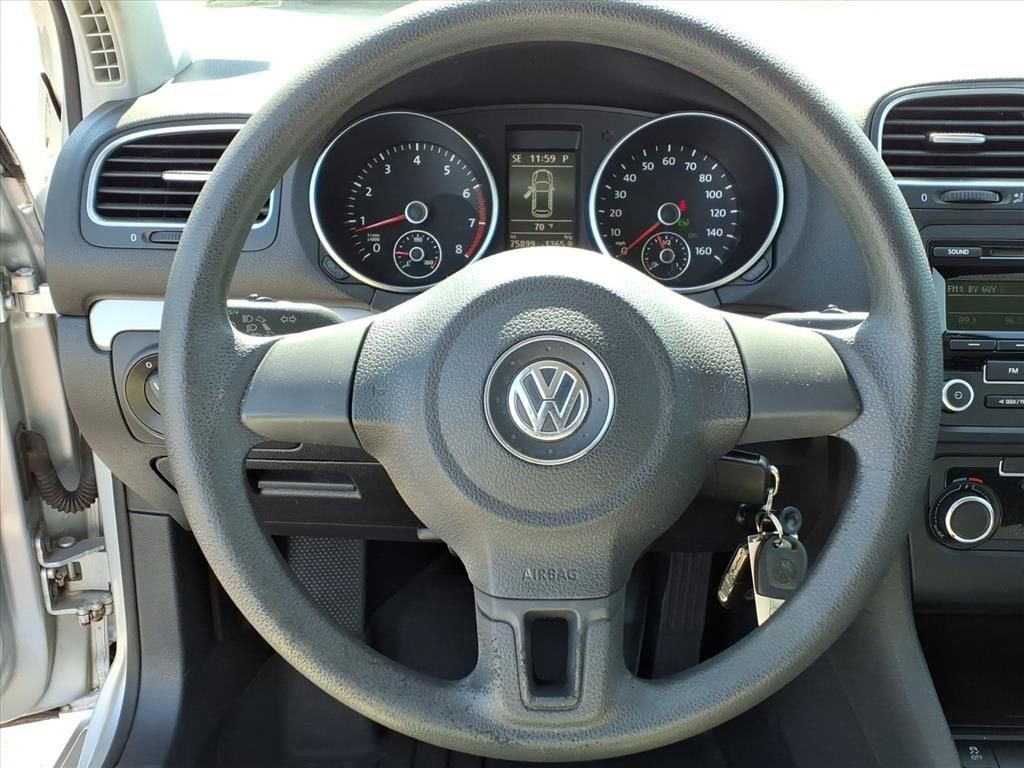 2013 Volkswagen Golf 2.5L