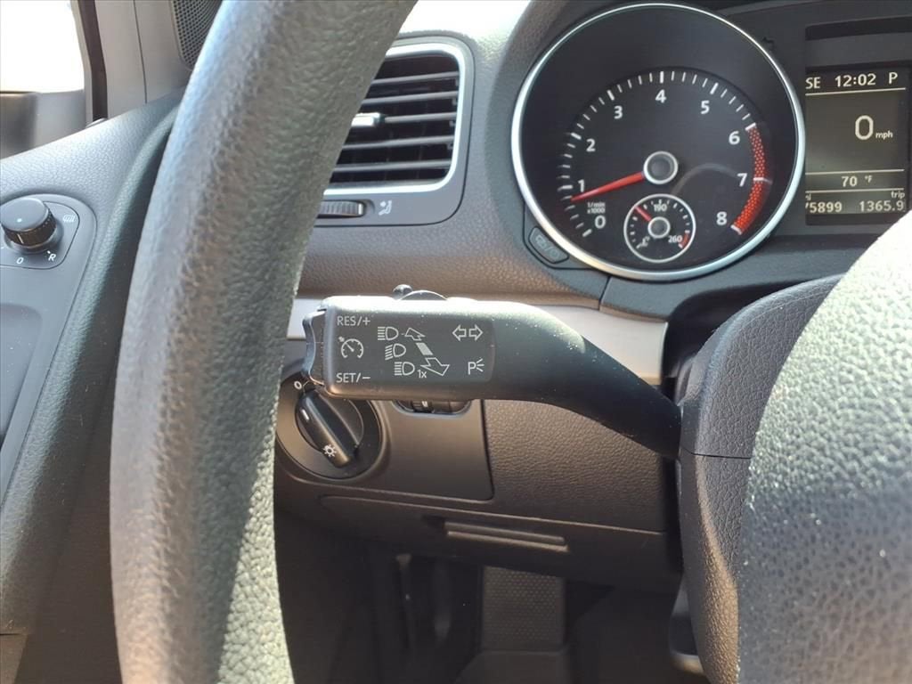 2013 Volkswagen Golf 2.5L