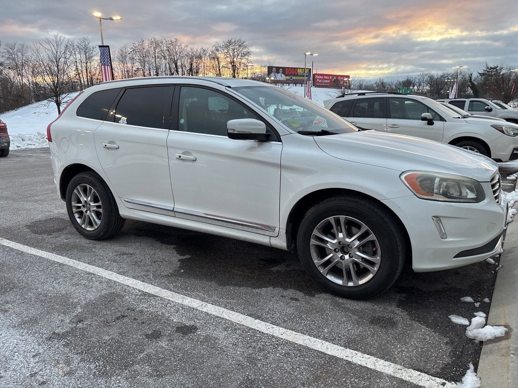 2015 Volvo XC60 T5 Drive-E Premier