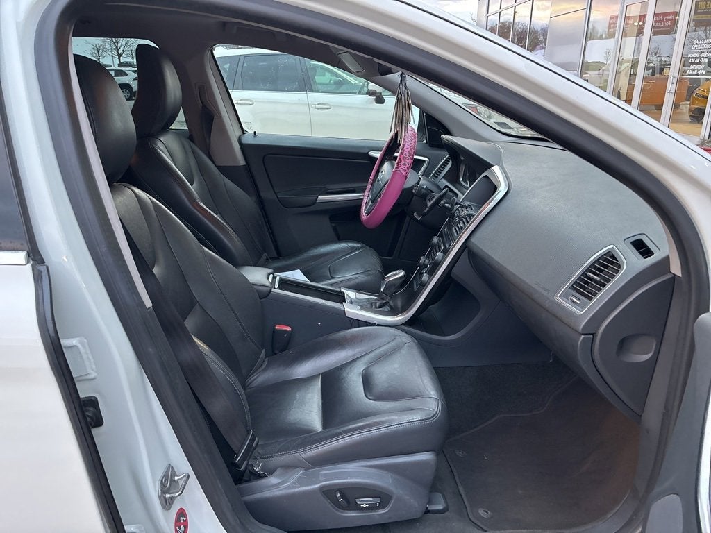 2015 Volvo XC60 T5 Drive-E Premier