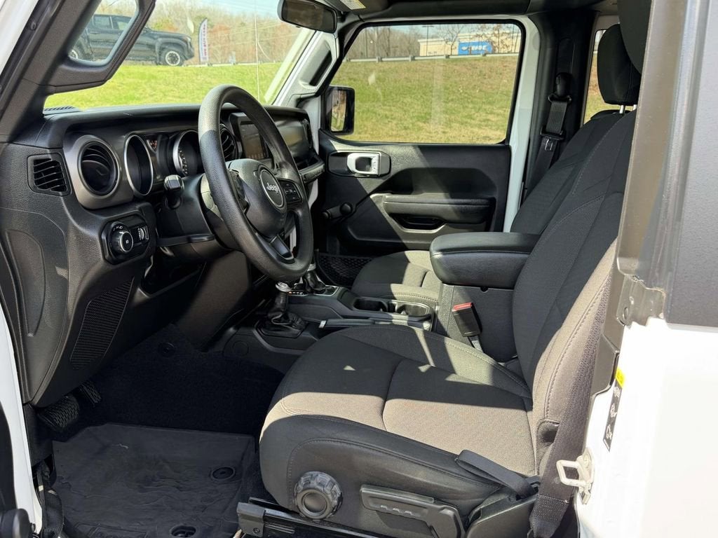 2023 Jeep Wrangler Sport