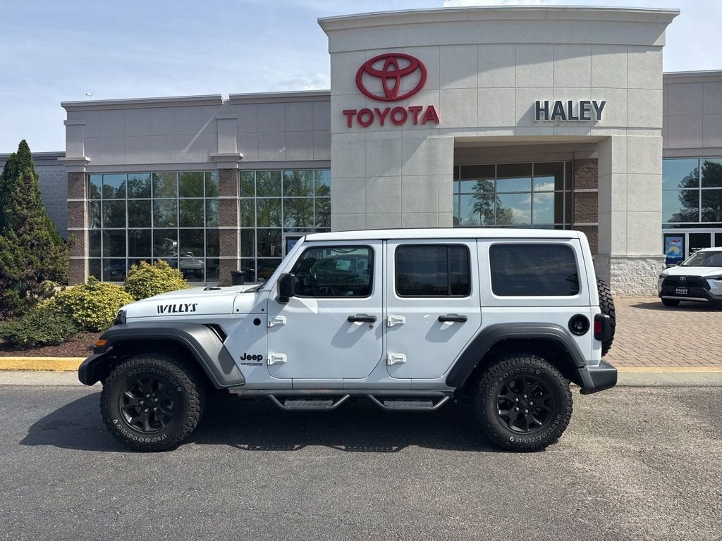 2022 Jeep Wrangler Unlimited Willys