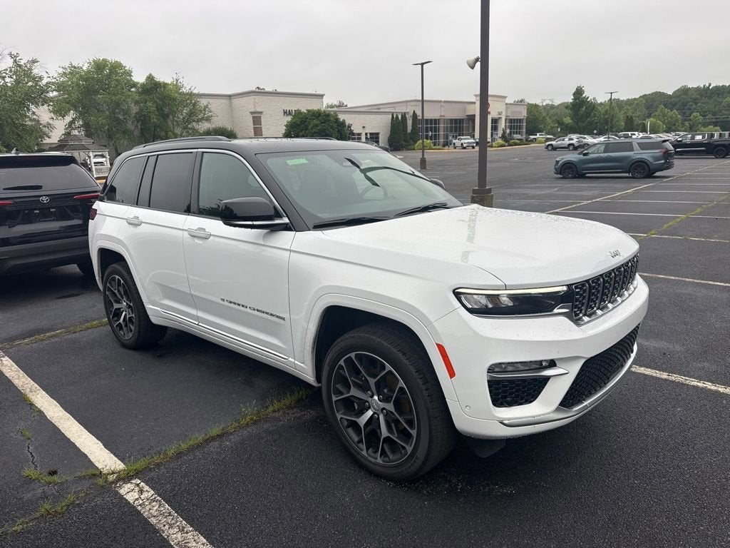 2025 Jeep Grand Cherokee Summit