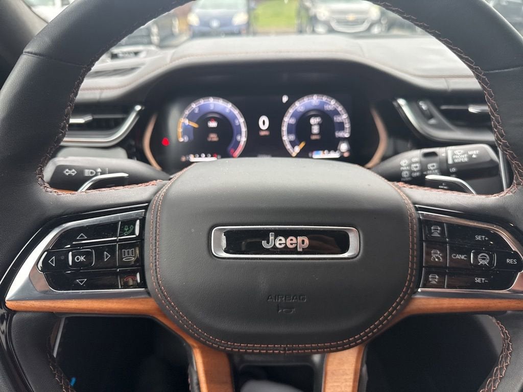 2025 Jeep Grand Cherokee Summit