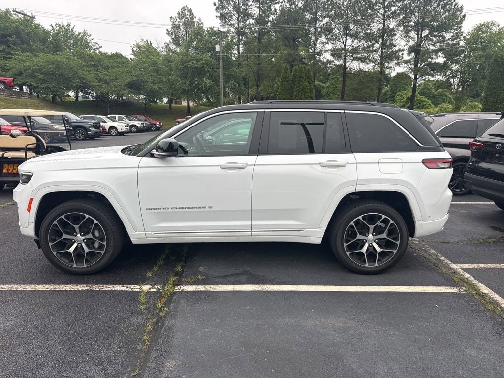 2025 Jeep Grand Cherokee Summit