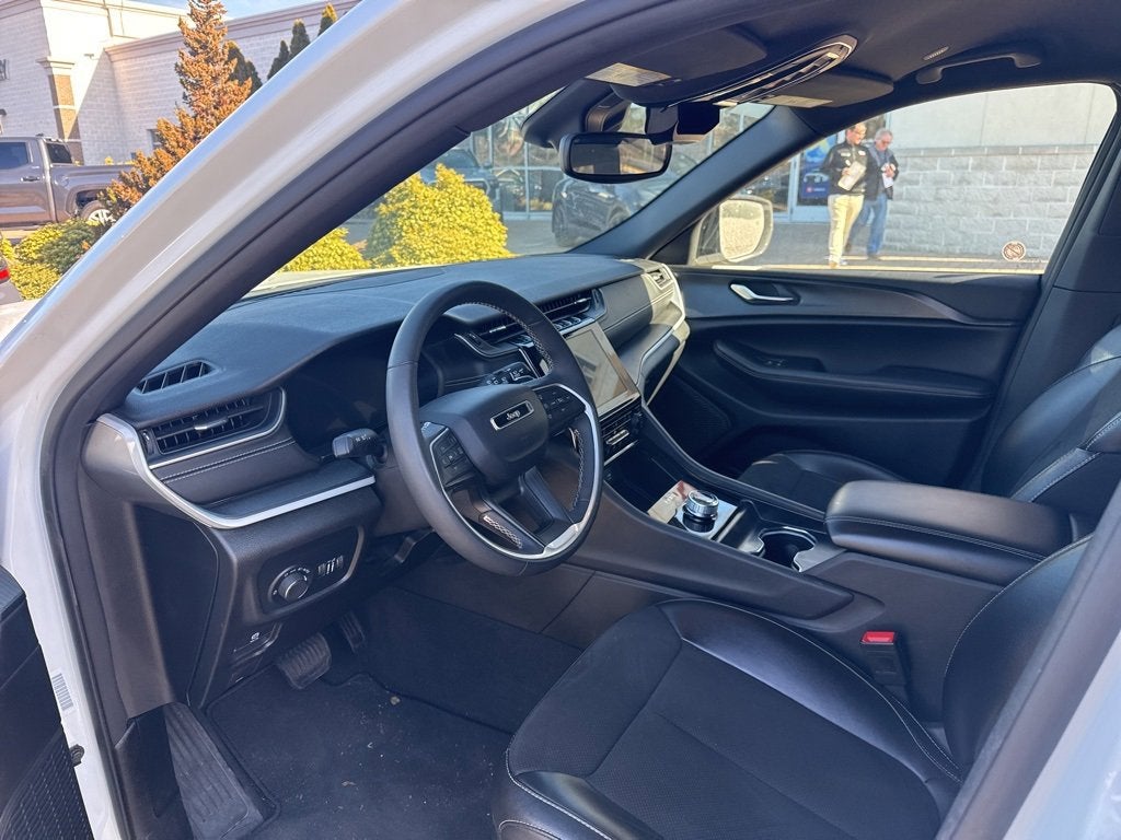 2024 Jeep Grand Cherokee L Altitude