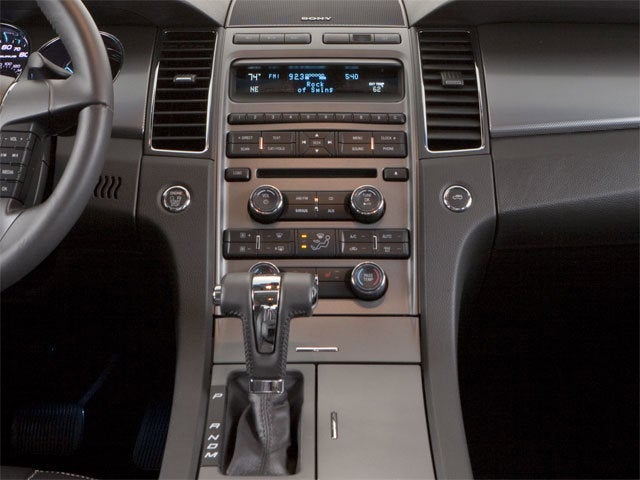 2010 Ford Taurus SEL