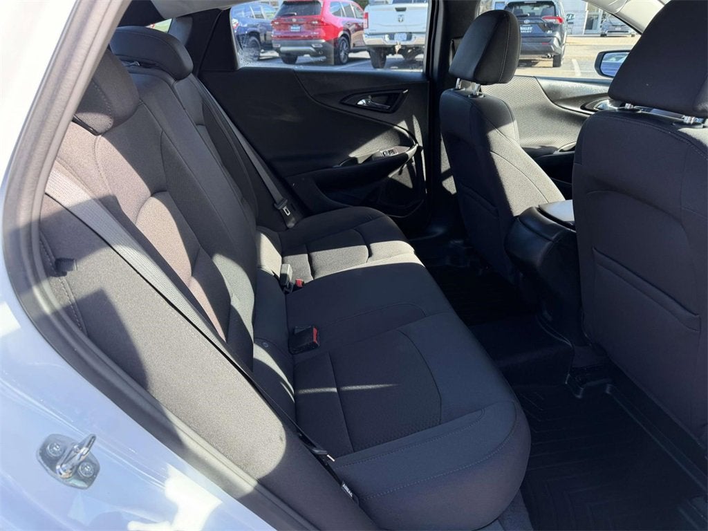 2022 Chevrolet Malibu LS