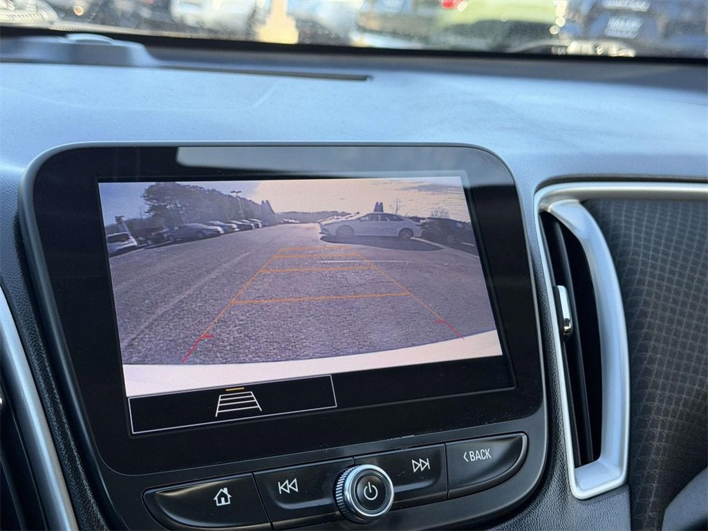 2022 Chevrolet Malibu LS