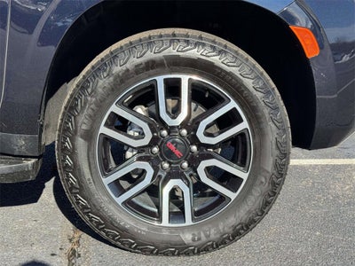 2024 GMC Yukon AT4