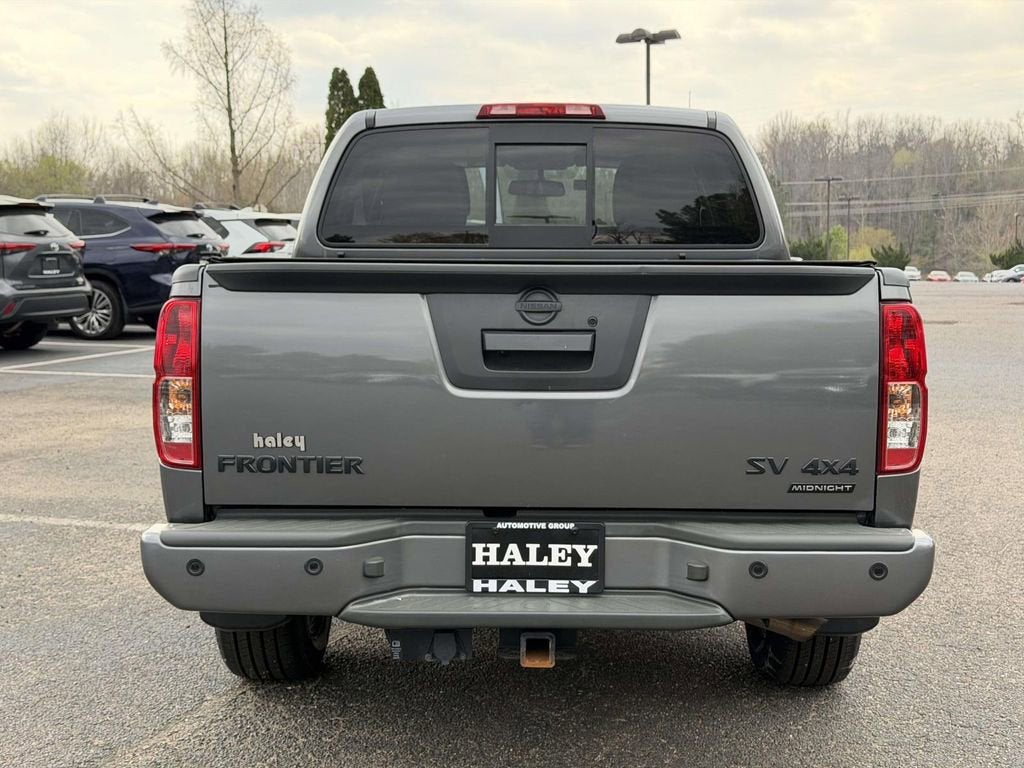 2021 Nissan Frontier SV