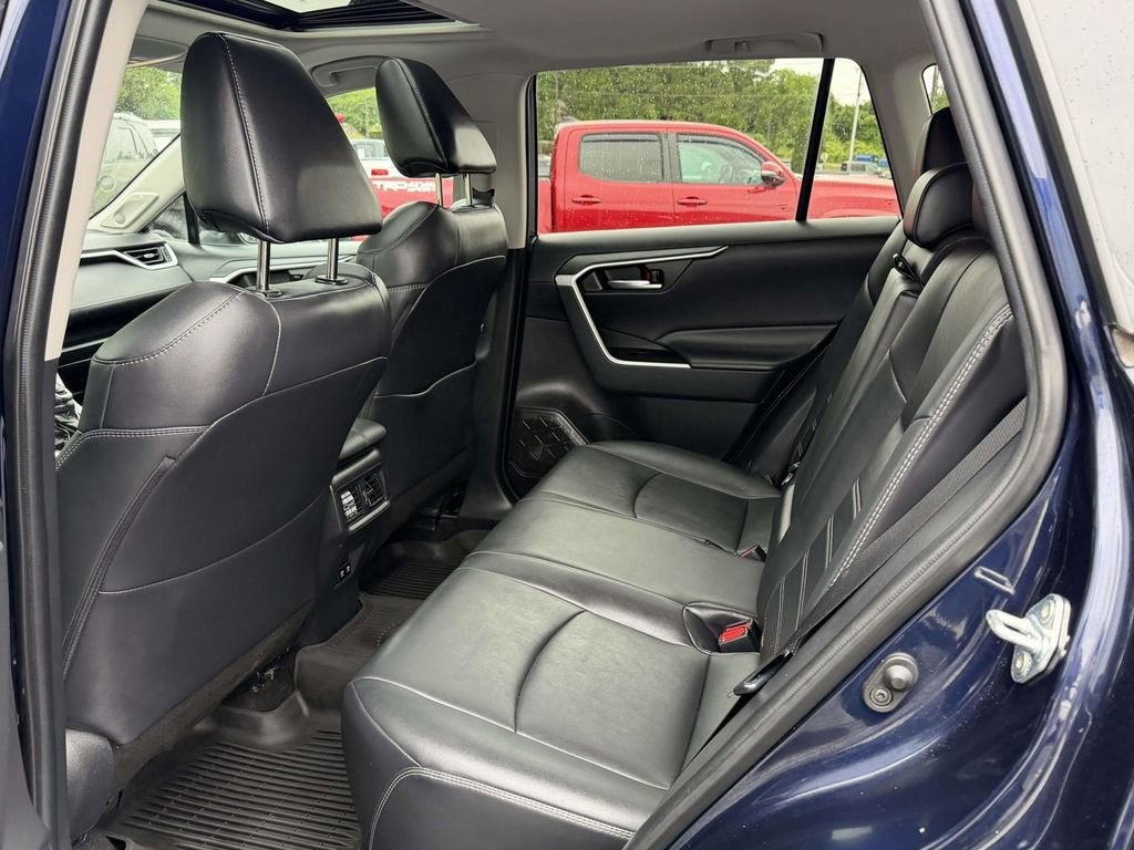 2021 Toyota RAV4 XLE Premium