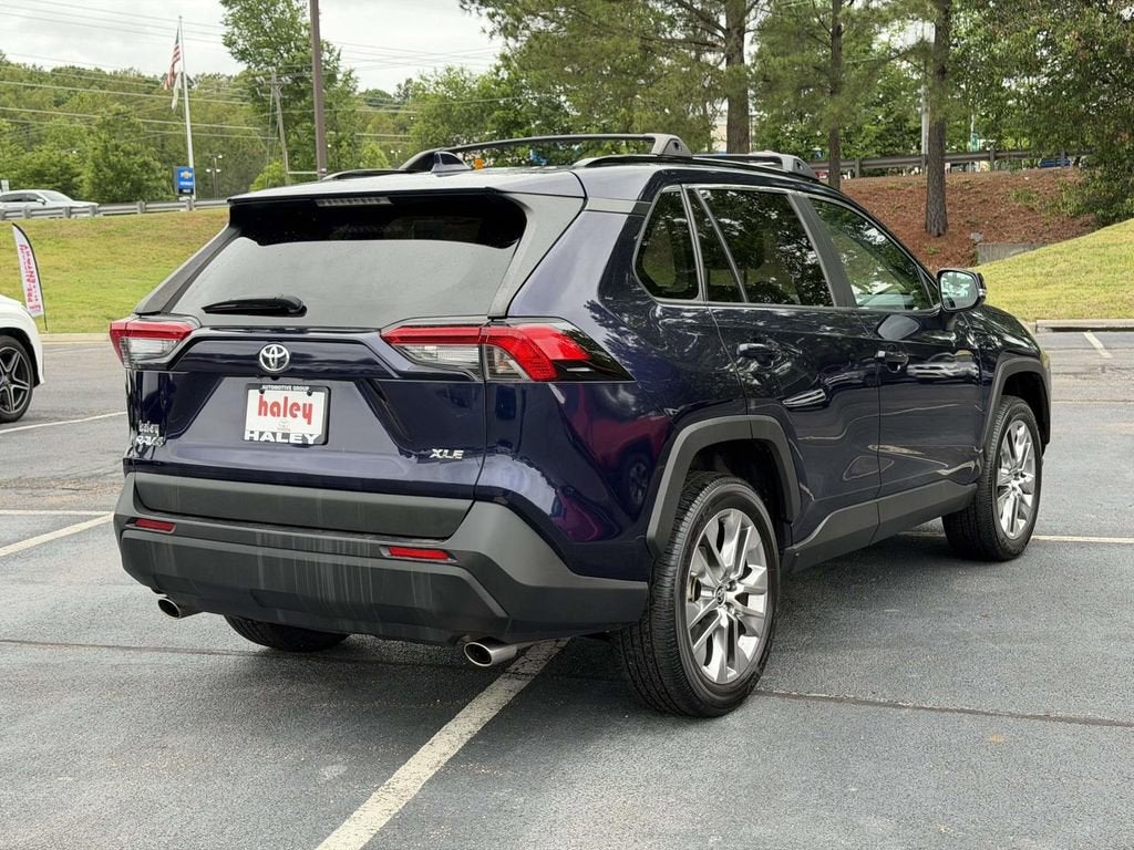 2021 Toyota RAV4 XLE Premium