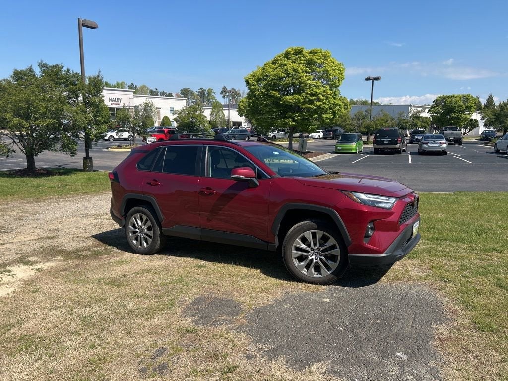 2023 Toyota RAV4 XLE Premium