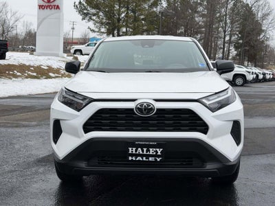 2024 Toyota RAV4 LE