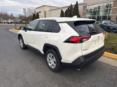 2024 Toyota RAV4 LE