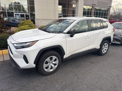 2024 Toyota RAV4 LE