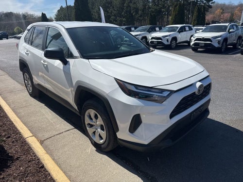 2024 Toyota RAV4 LE