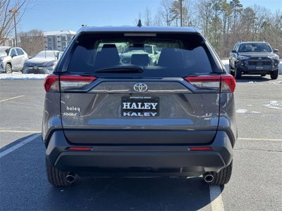 2025 Toyota RAV4 LE