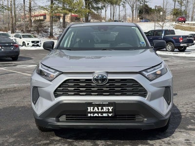 2025 Toyota RAV4 LE
