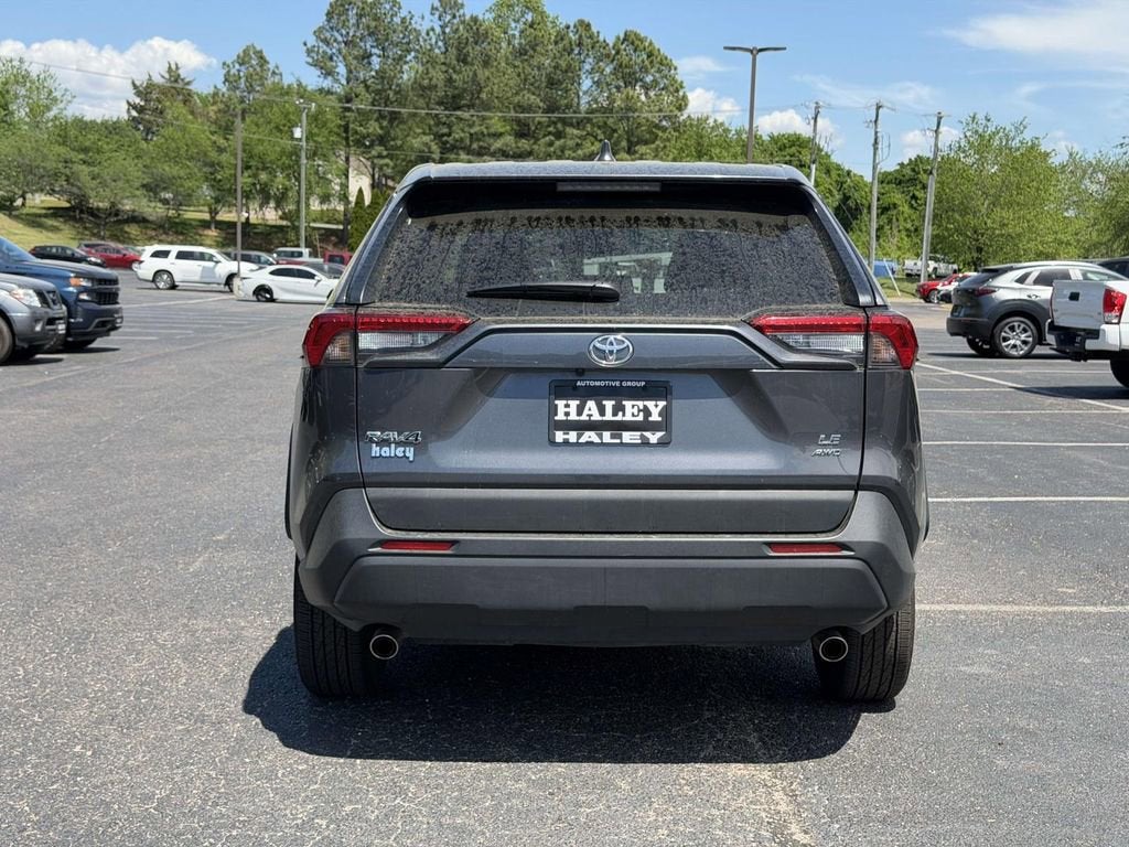 2025 Toyota RAV4 LE
